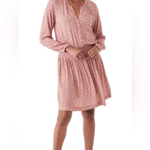 - Faherty Montara Dress
Size Small NEW without tags. Color: Mauve Leaf Batnik - Picture 7 of 7